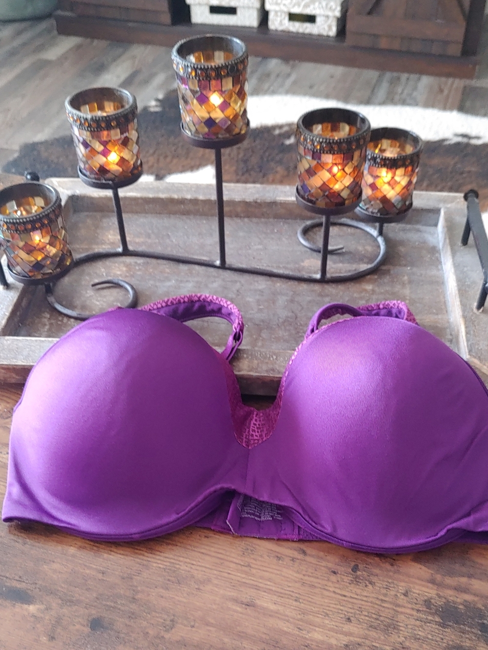 NWOT Gorgeous & Stunning Playtex 38DD Purple Padded Underwire bra
